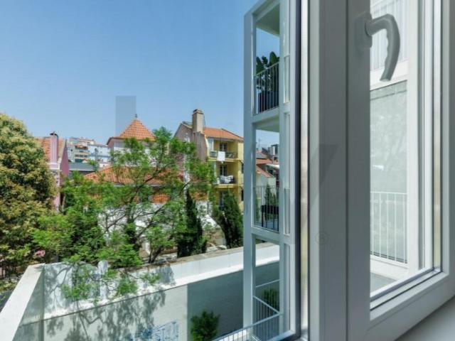 Apartamento alugar em Estrela, Lisboa