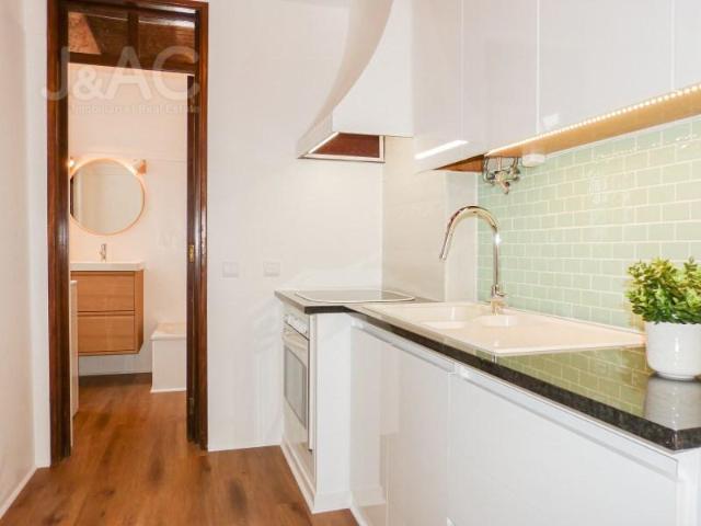 Apartamento alugar em Estrela, Lisboa