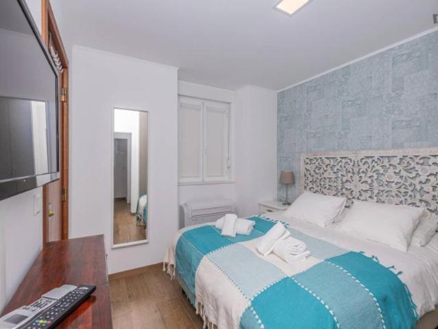 Apartamento alugar em São Vicente de Fora, Lisboa