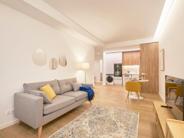 Apartamento alugar em São Francisco Xavier, Lisboa