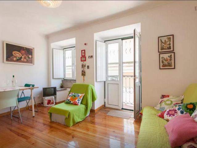 Apartamento alugar em São Vicente de Fora, Lisboa