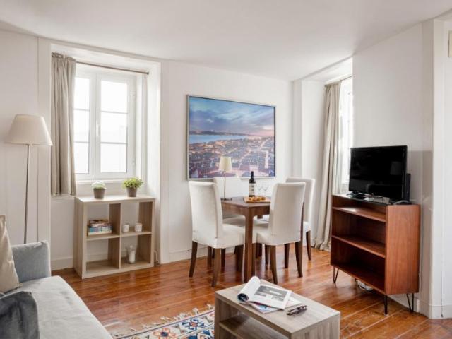 Apartamento alugar em Misericórdia, Lisboa
