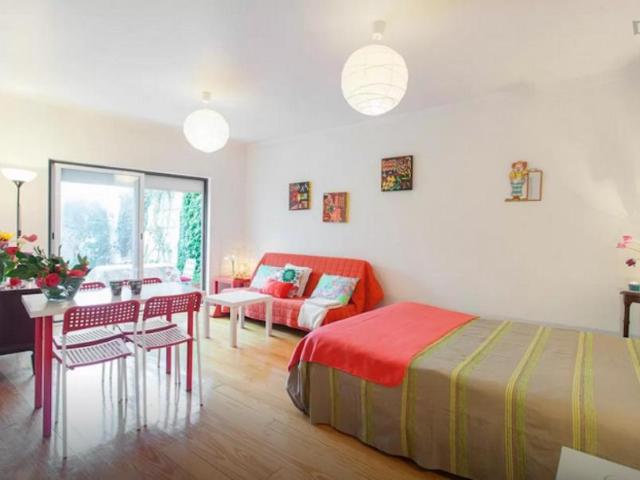 Apartamento alugar em São Vicente de Fora, Lisboa