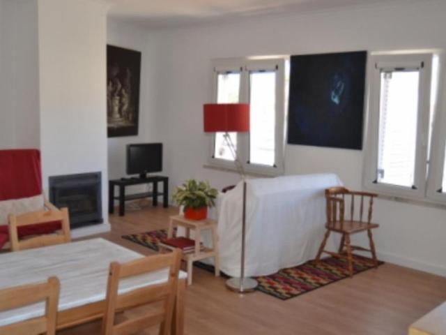 Apartamento alugar em Santo António do Estoril, Cascais