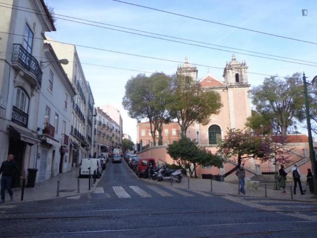 Apartamento alugar em Estrela, Lisboa