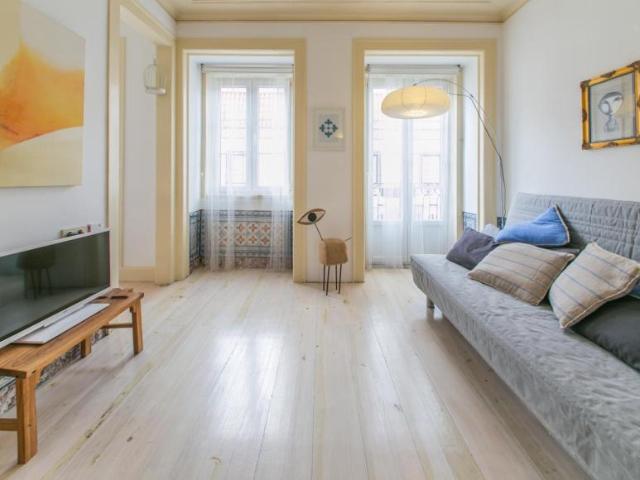 Apartamento alugar em Estrela, Lisboa