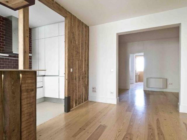 Apartamento venda em Estrela, Lisboa