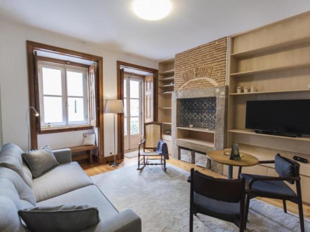 Apartamento alugar em Misericórdia, Lisboa