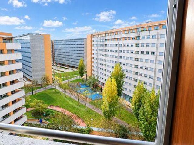 Apartamento alugar em Alta de Lisboa, Lisboa