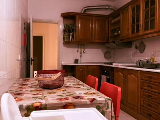 Apartamento alugar em Encosta do Sol, Amadora