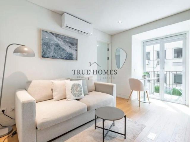 Apartamento venda em Estrela, Lisboa