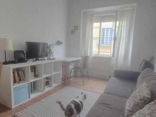 Apartamento alugar em Picheleira, Lisboa