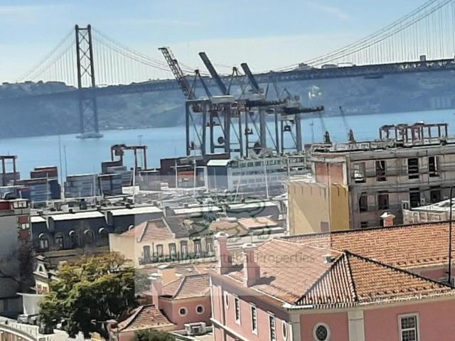 Apartamento alugar em Estrela, Lisboa