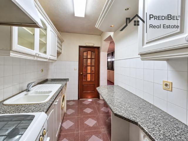 Apartamento venda em Massamá, Massamá e Monte Abraão