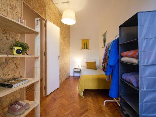 Quarto alugar em Arroios, Lisboa