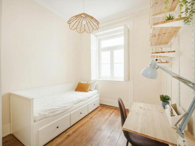 Quarto alugar em Saldanha, Lisboa