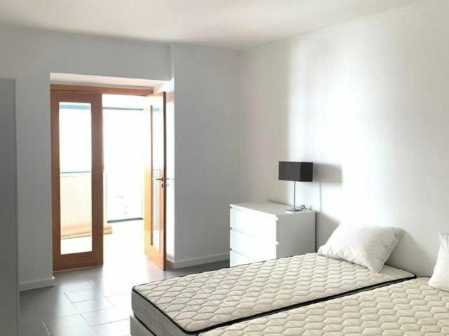 Quarto alugar em Avenidas Novas, Lisboa