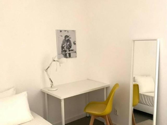 Quarto alugar em Avenidas Novas, Lisboa