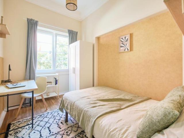 Quarto alugar em Arroios, Lisboa