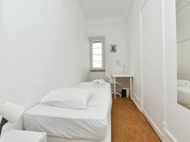 Quarto alugar em Avenidas Novas, Lisboa