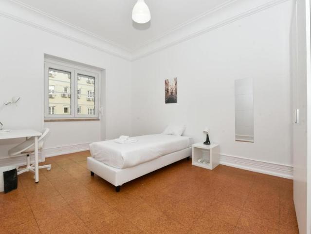 Quarto alugar em Avenidas Novas, Lisboa
