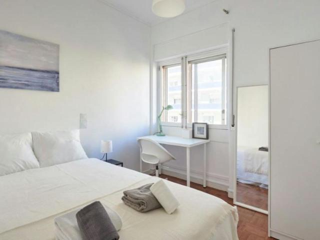 Quarto alugar em Avenidas Novas, Lisboa