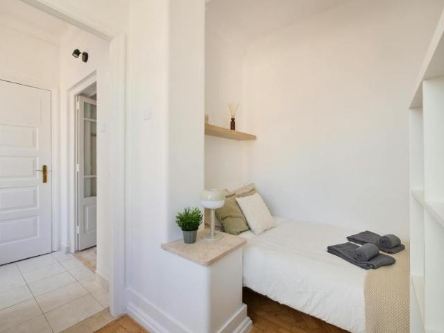 Quarto alugar em Avenidas Novas, Lisboa