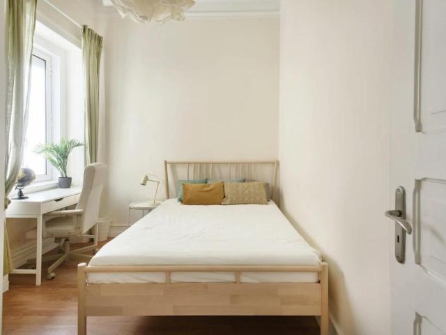 Quarto alugar em Avenidas Novas, Lisboa