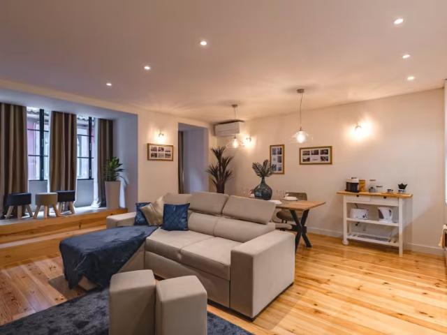 Apartamento alugar em Santa Maria Maior, Lisboa