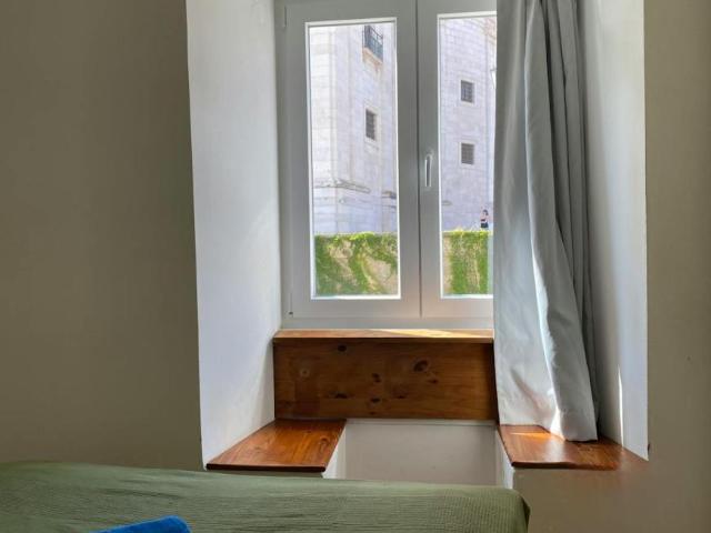 Apartamento alugar em São Vicente de Fora, Lisboa