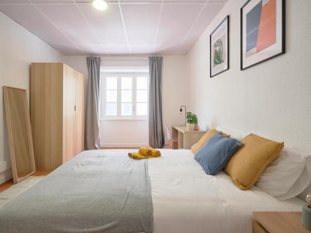 Quarto alugar em Santo António, Lisboa