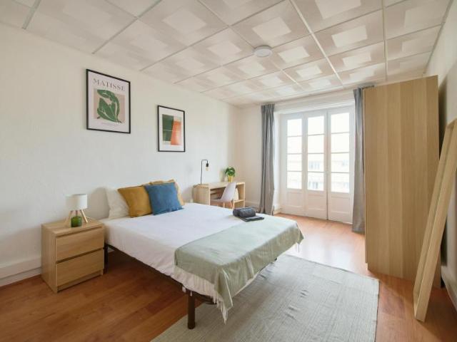 Quarto alugar em Santo António, Lisboa