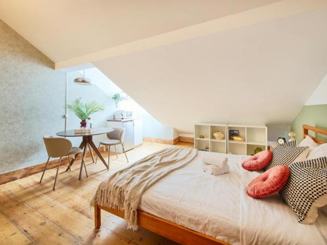 Quarto alugar em Santo António, Lisboa