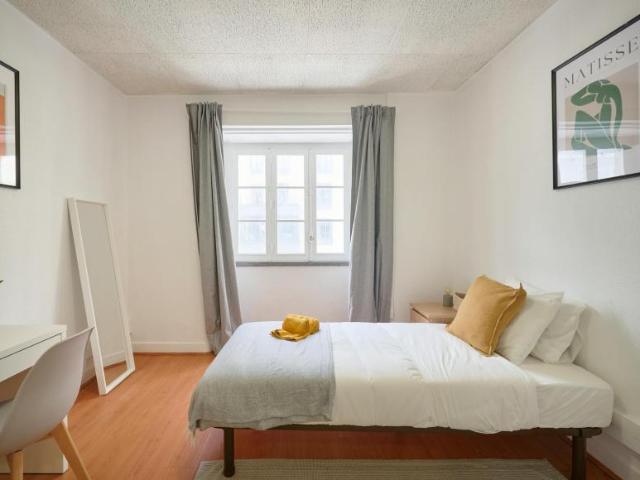 Quarto alugar em Santo António, Lisboa