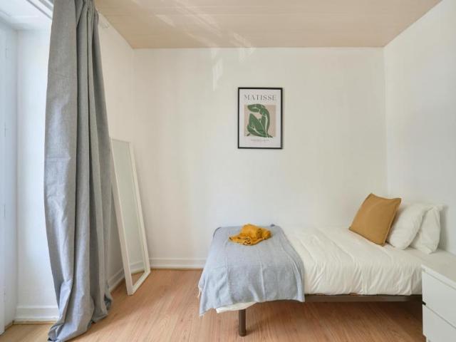 Quarto alugar em Santo António, Lisboa
