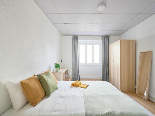 Quarto alugar em Santo António, Lisboa