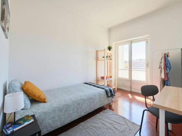 Quarto alugar em Arroios, Lisboa