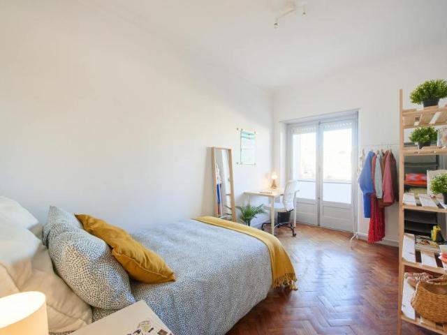 Quarto alugar em Arroios, Lisboa