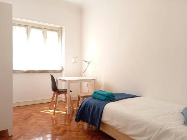 Quarto alugar em Anjos, Lisboa