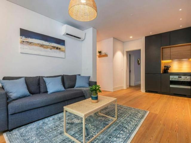 Apartamento alugar em Santo António, Lisboa