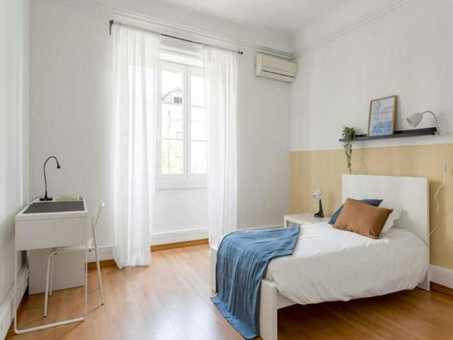 Quarto alugar em Santo António, Lisboa