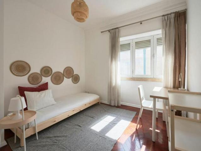 Quarto alugar em Anjos, Lisboa