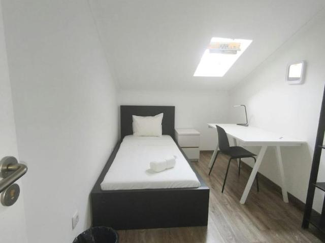 Quarto alugar em Arroios, Lisboa