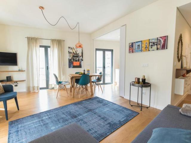 Apartamento alugar em São Vicente de Fora, Lisboa