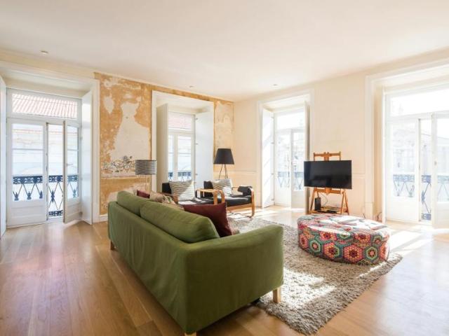 Apartamento alugar em Misericórdia, Lisboa