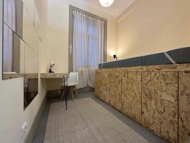 Quarto alugar em Santo António, Lisboa