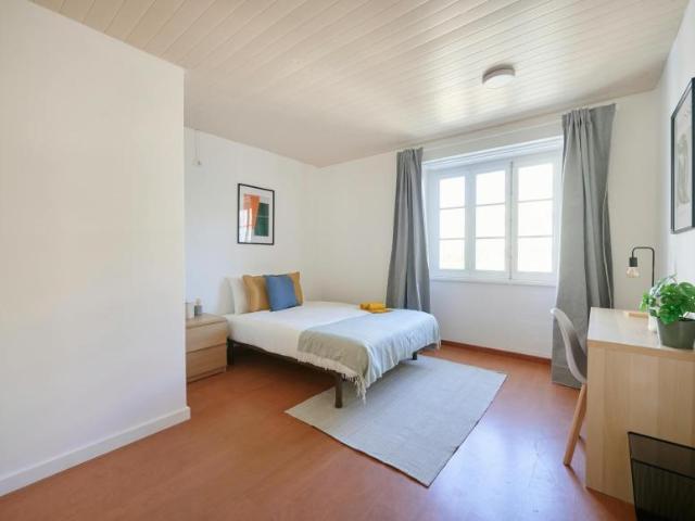 Quarto alugar em Santo António, Lisboa