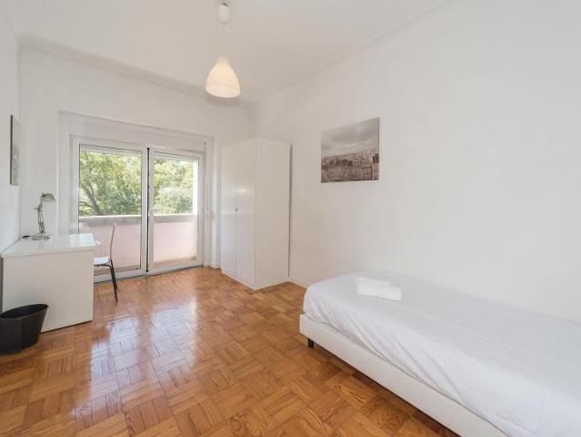 Quarto alugar em Lisboa