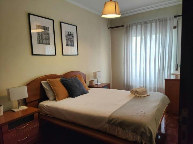 Apartamento alugar em Carnide, Lisboa