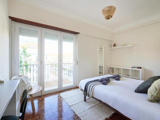 Quarto alugar em São João de Brito, Lisboa